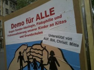 Die Plakatierung beweist, wie fundamentalistisch-christiliche, rechtspopulistische und neonazistrische Gruppen zusammenarbeiten. Foto: Robert Andreasch