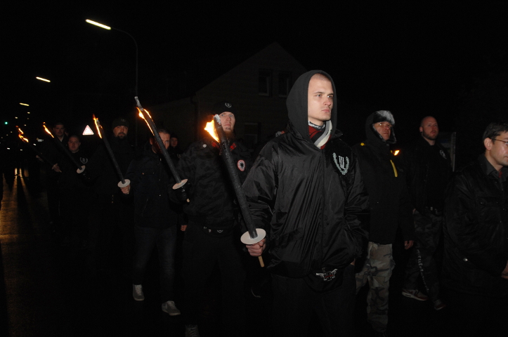 Der neonazistische Fackelmarsch durch Wunsiedel.  Foto: Robert Andreasch